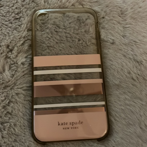 iPhone XR KATE SPADE PHONE CASE -purchased from Best Buy - Picture 3 of 4